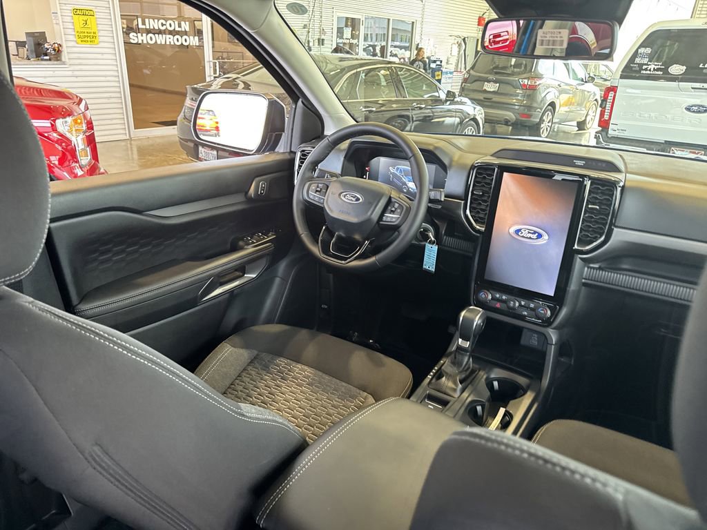 New 2025 Ford Ranger XLT w/ Equipment Group 301A High image 17