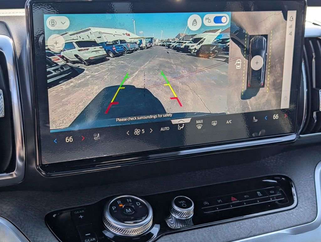 New 2026 Ford Expedition Tremor image 3