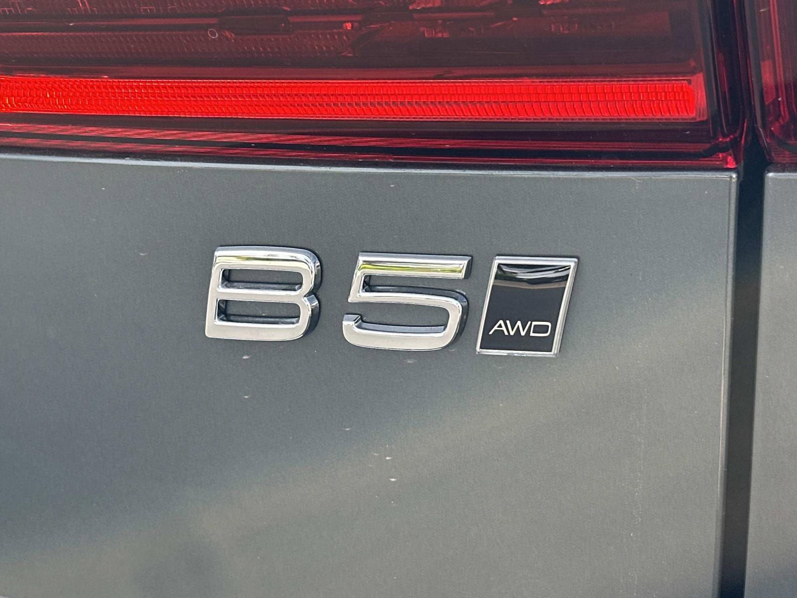 New 2026 Volvo XC60 B5 Core w/ Climate Package AWD/4WD image 22