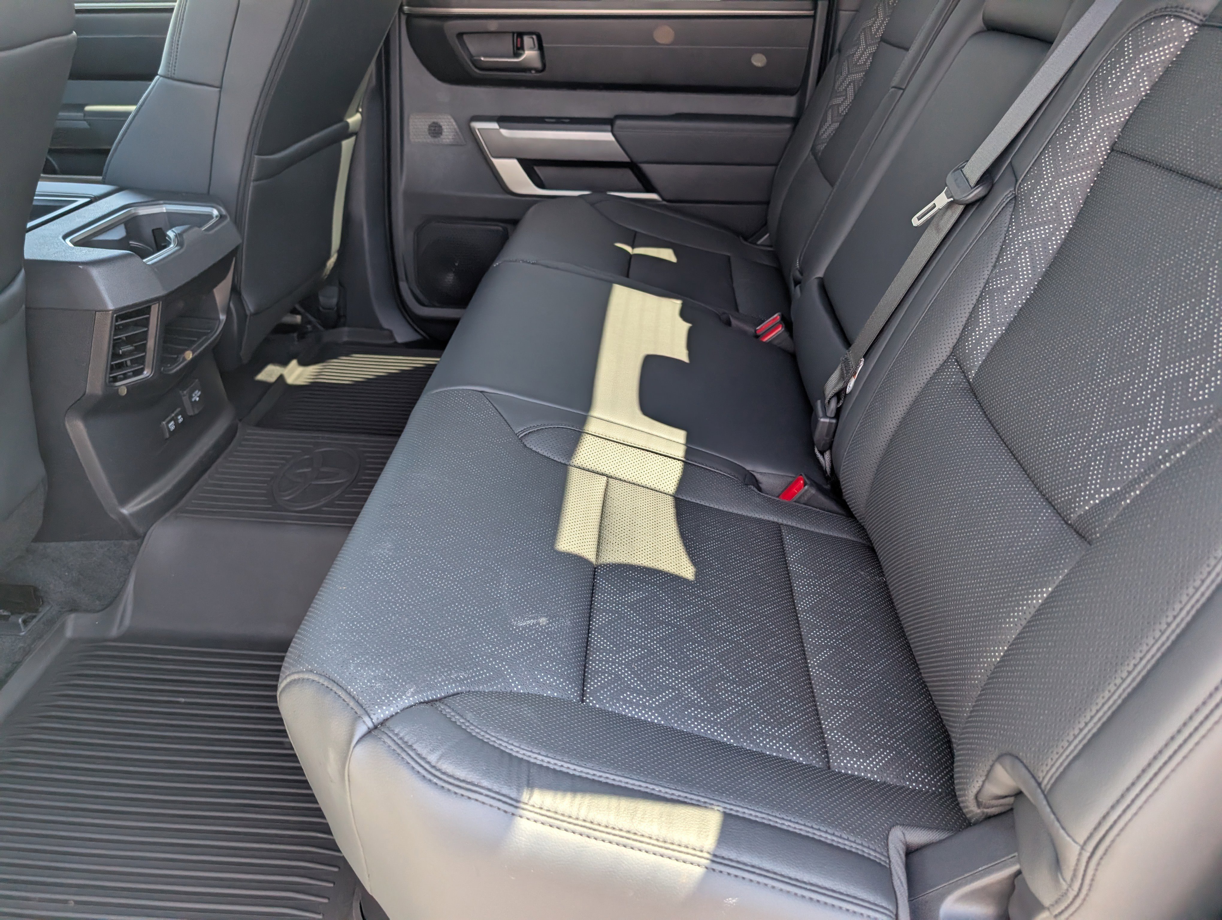 Certified 2025 Toyota Tundra SR5 w/ SR5 Premium Package AWD/4WD image 10