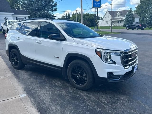 Used 2022 GMC Terrain AT4 w/ GMC Pro Grade Package AWD/4WD image 6