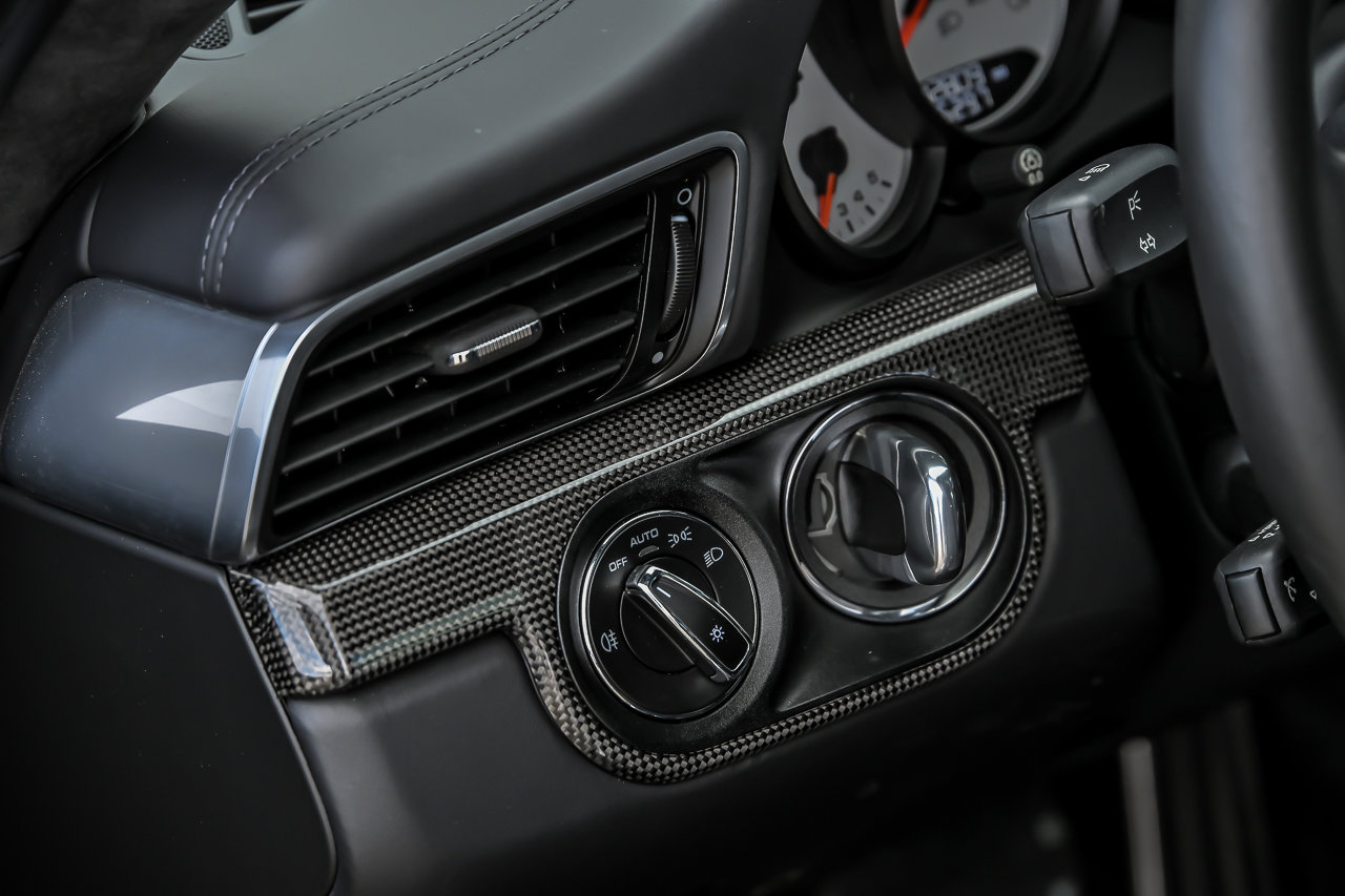 Used 2016 Porsche 911 Turbo image 29