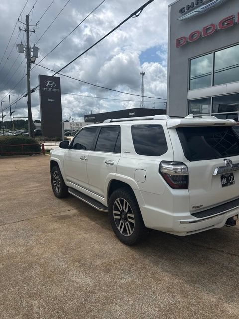 Used 2017 Toyota 4Runner Limited AWD/4WD image 6