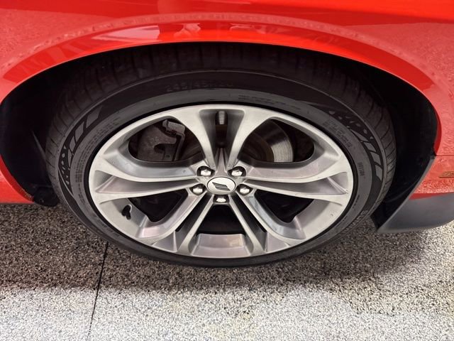Used 2020 Dodge Challenger R/T RWD image 23