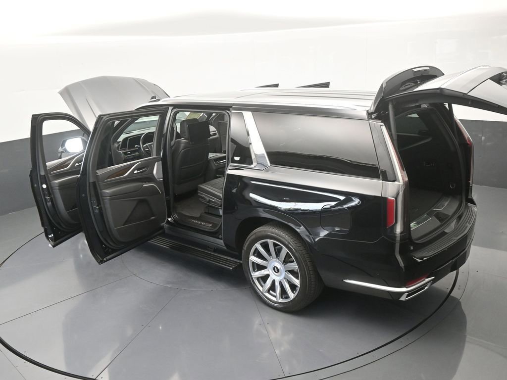 Used 2024 Cadillac Escalade ESV Premium Luxury Platinum AWD/4WD image 77