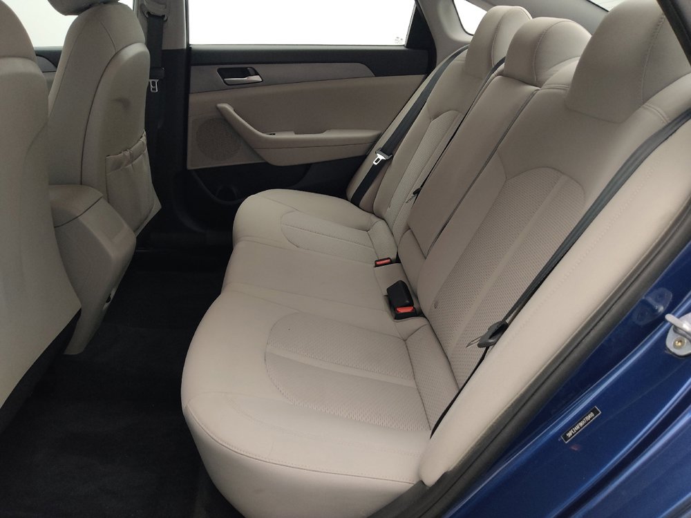 Used 2019 Hyundai Sonata SE FWD image 18