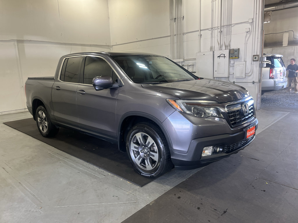 Used 2017 Honda Ridgeline RTL-T image 3