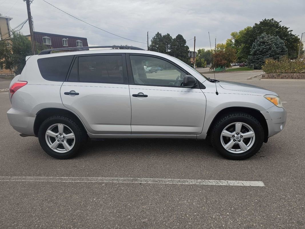 Used 2006 Toyota RAV4 4WD image 6