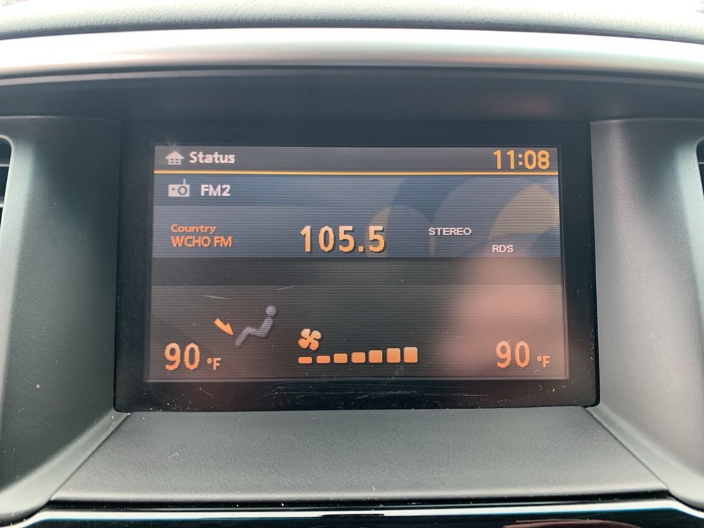 Used 2016 Nissan Pathfinder SV image 24