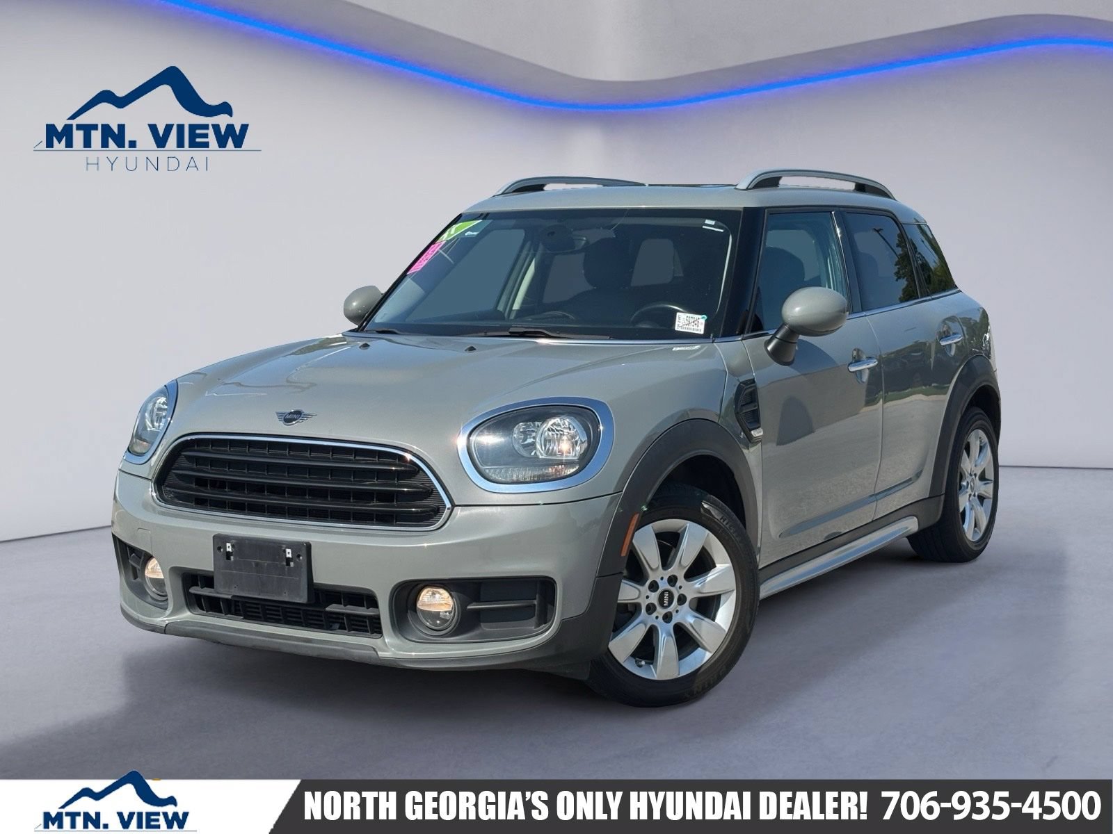 Used 2019 MINI Cooper Countryman FWD image 1