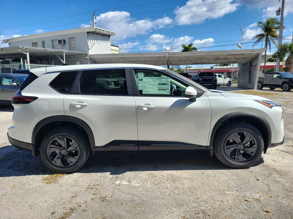 New 2026 Nissan Rogue SV image 8