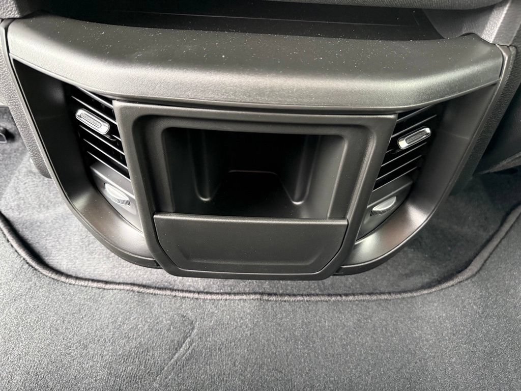 New 2026 RAM 1500 Express AWD/4WD image 14