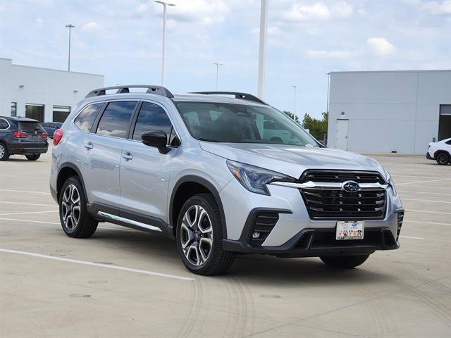 New 2025 Subaru Ascent Limited image 2
