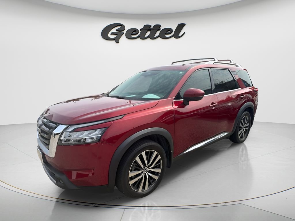 Certified 2022 Nissan Pathfinder Platinum w/ Cargo Package