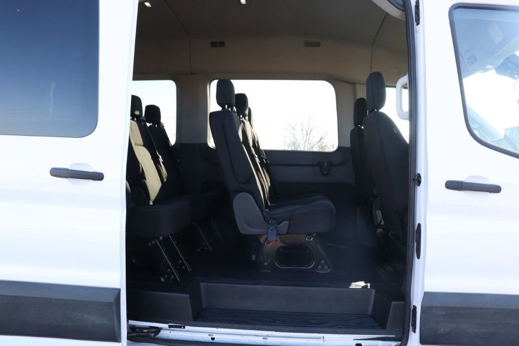 Used 2023 Ford Transit 350 XLT image 13