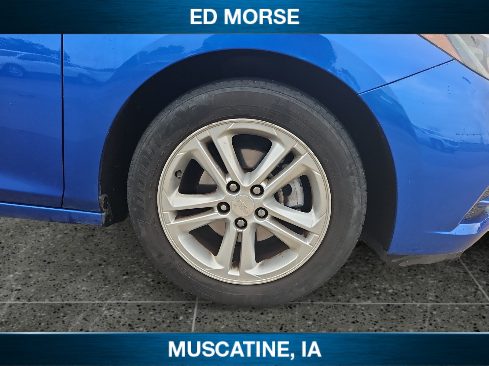 Used 2017 Chevrolet Cruze LT w/ Convenience Package FWD image 12