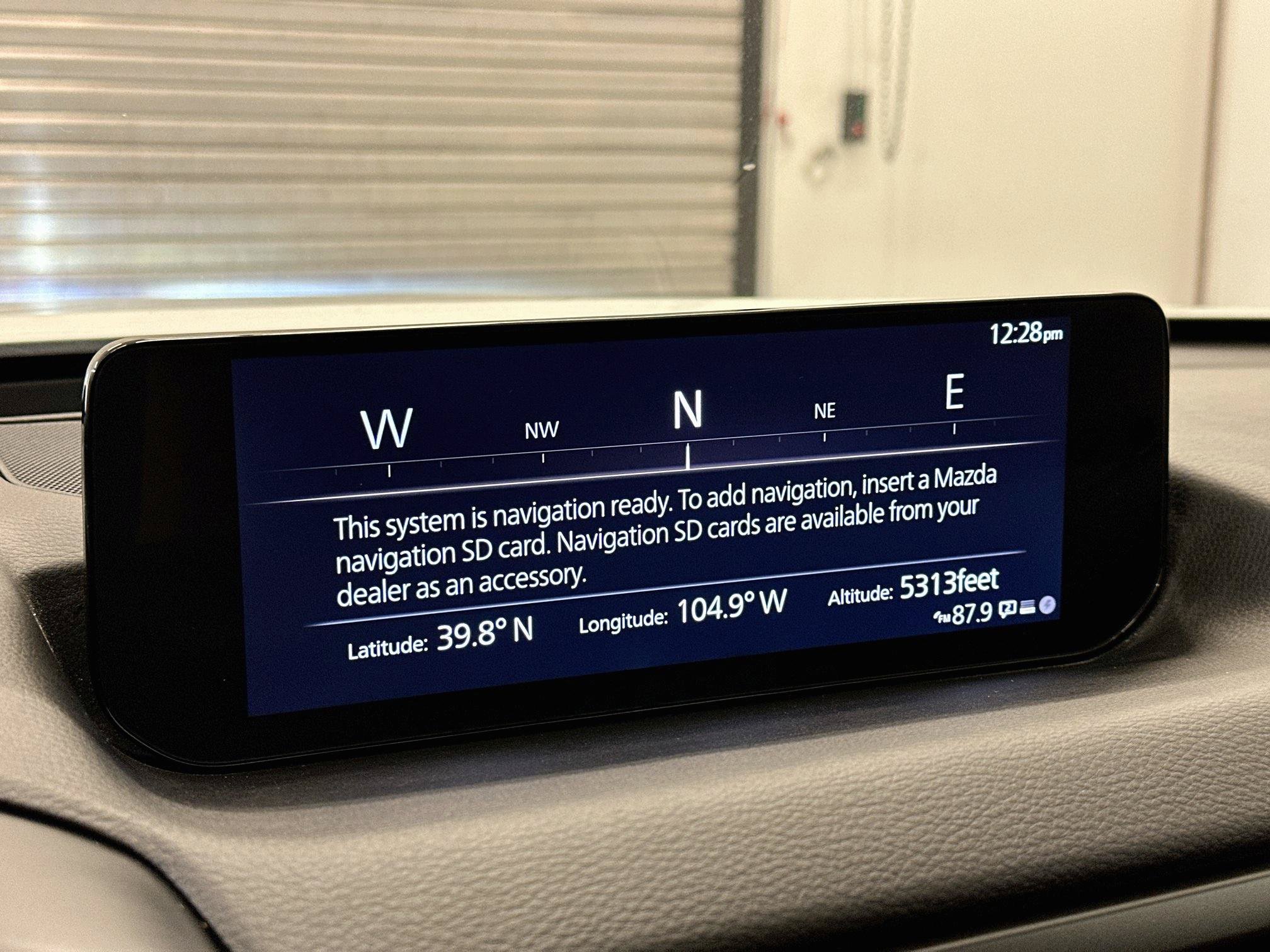 Used 2025 MAZDA CX-50 AWD 2.5 Hybrid w/ Premium Pkg image 22