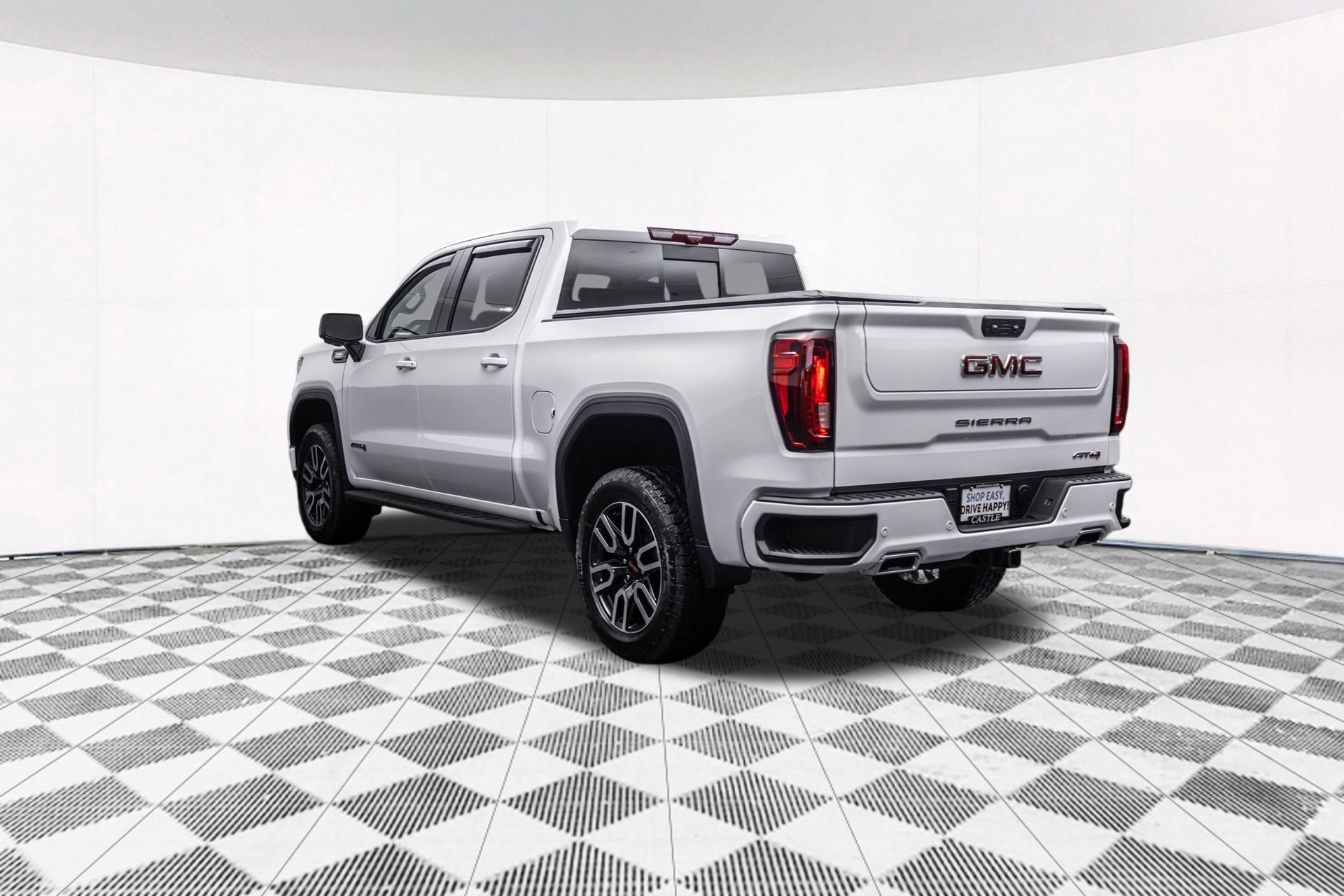 Used 2023 GMC Sierra 1500 AT4 w/ AT4 Premium Package AWD/4WD image 9