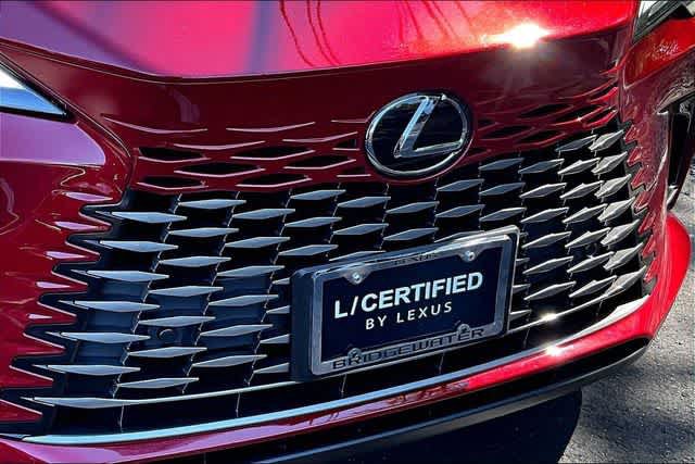 Certified 2026 Lexus RX 350h w/ Kick Snesor w/ Tow Package AWD/4WD image 33
