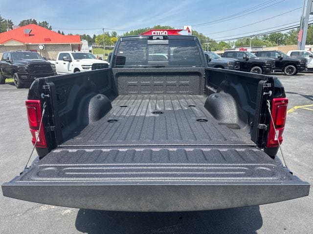 New 2026 RAM 3500 Big Horn AWD/4WD image 5