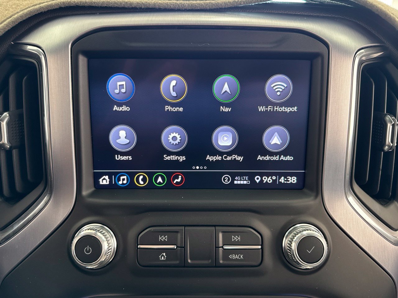 Used 2020 GMC Sierra 1500 SLT w/ SLT Premium Plus Package AWD/4WD image 25