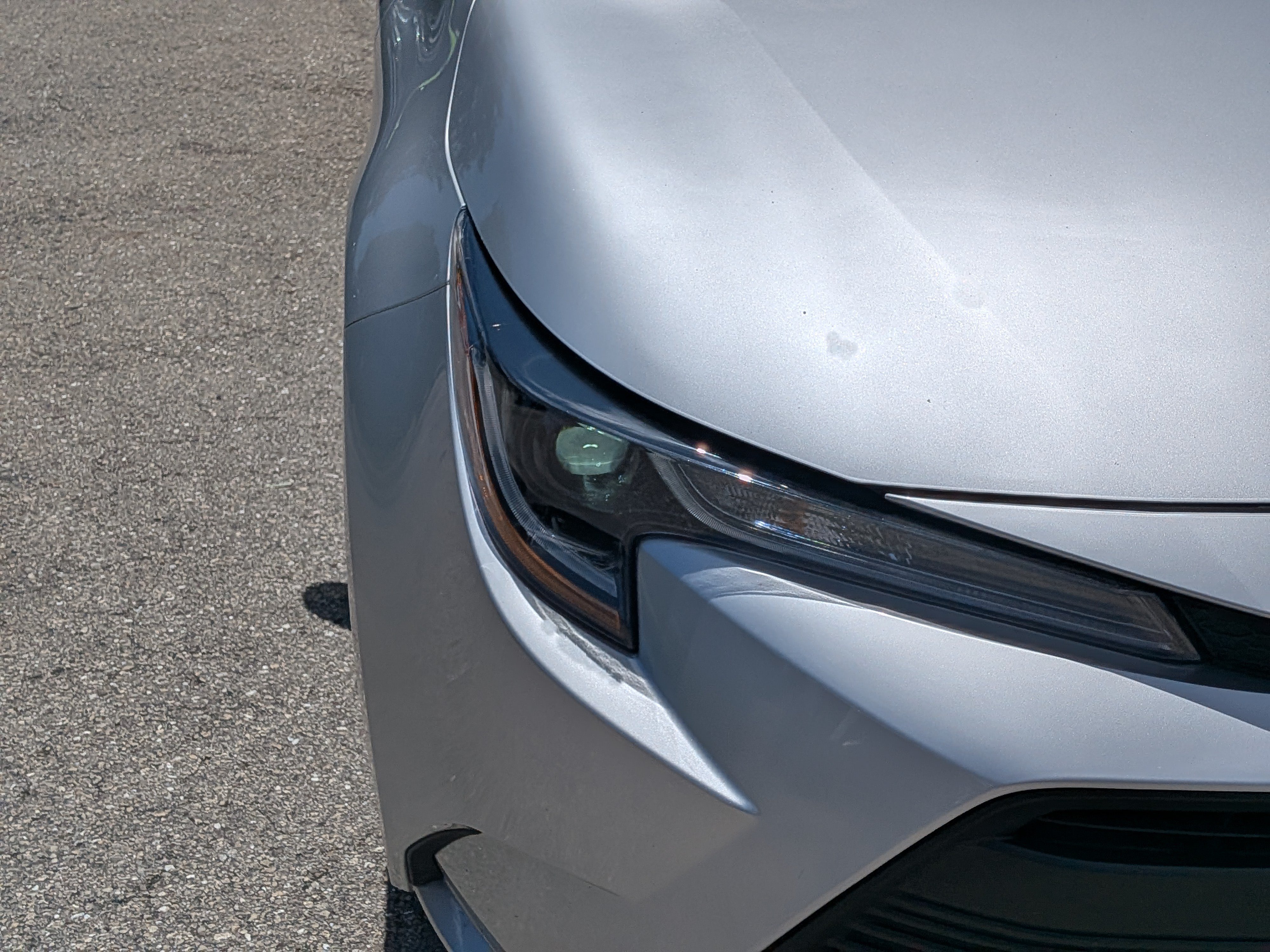 Used 2025 Toyota Corolla LE FWD image 10