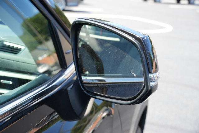 Used 2021 Toyota Highlander XLE FWD image 22