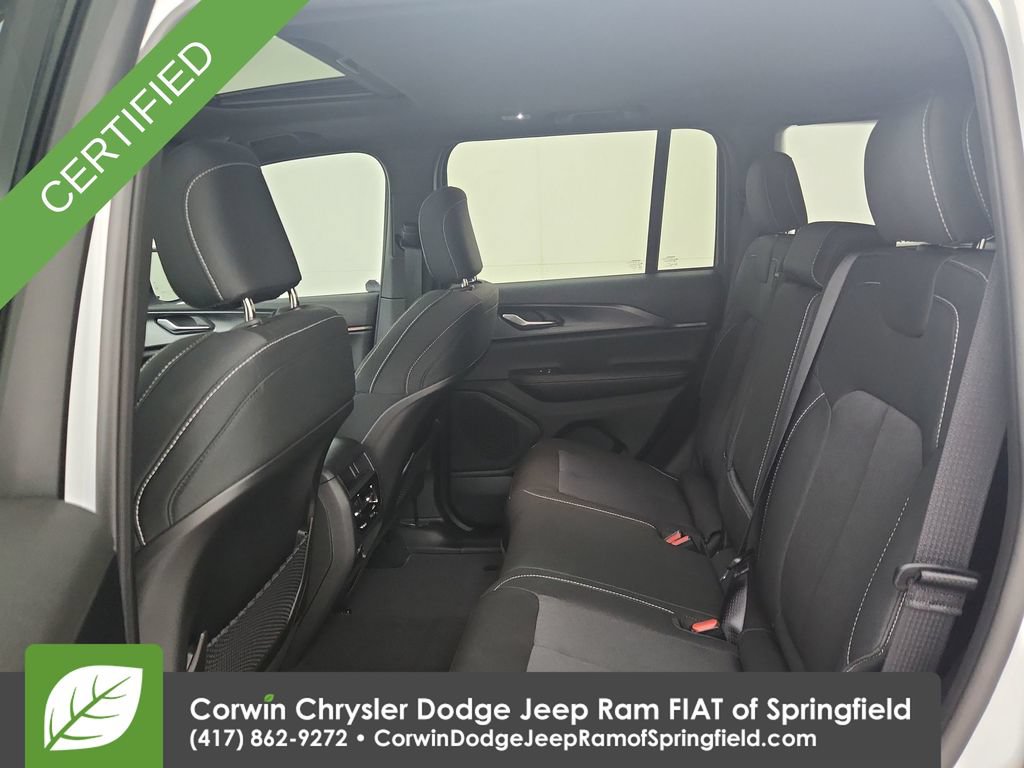 Certified 2026 Jeep Grand Cherokee Laredo X AWD/4WD image 29