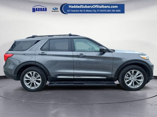 Used 2023 Ford Explorer XLT image 6