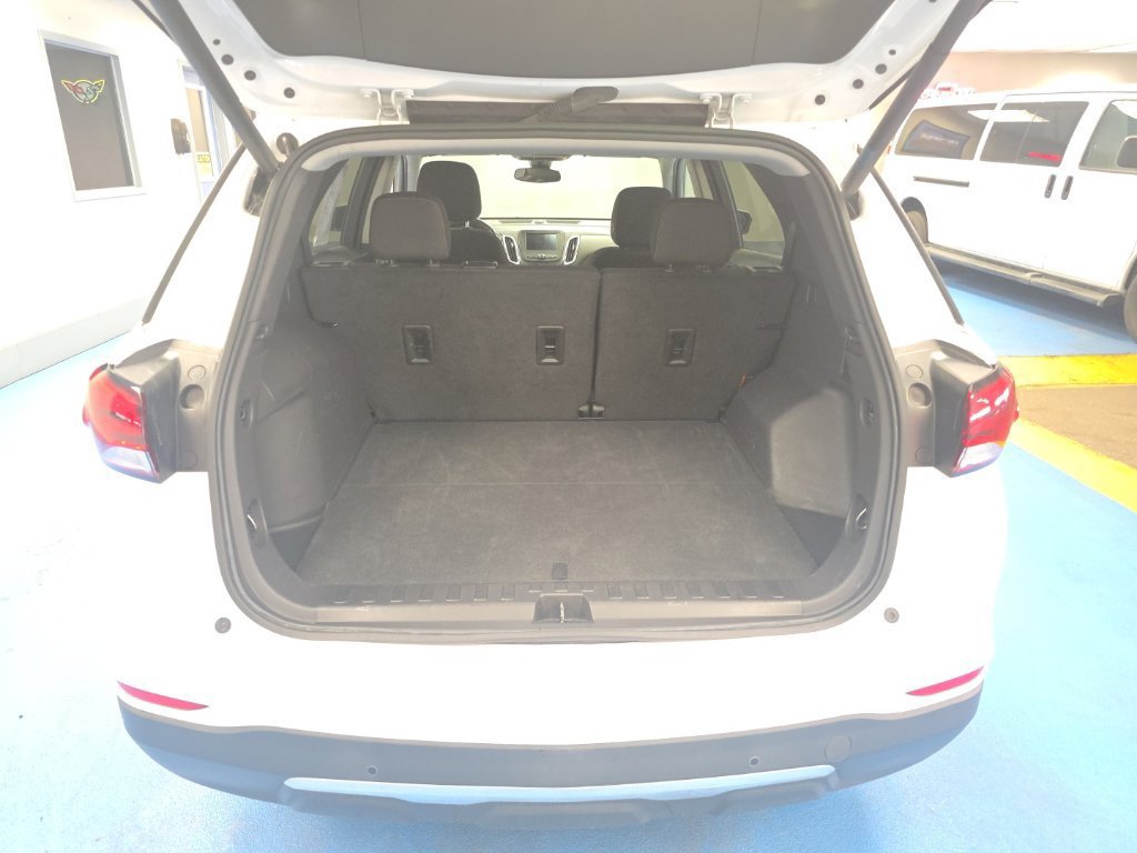 Certified 2024 Chevrolet Equinox LT FWD image 11