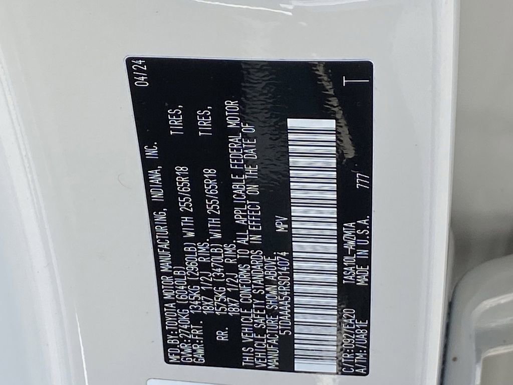 Certified 2024 Toyota Grand Highlander XLE image 36