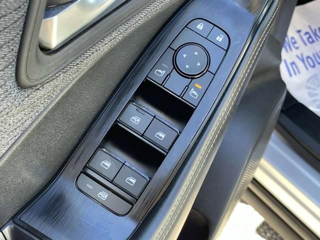 Certified 2023 Nissan Rogue SV image 18