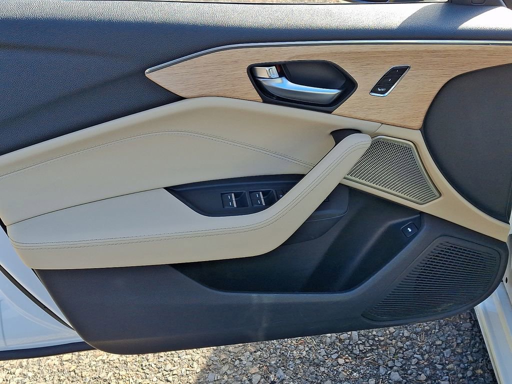 Used 2021 Acura TLX w/ Advance Package image 12