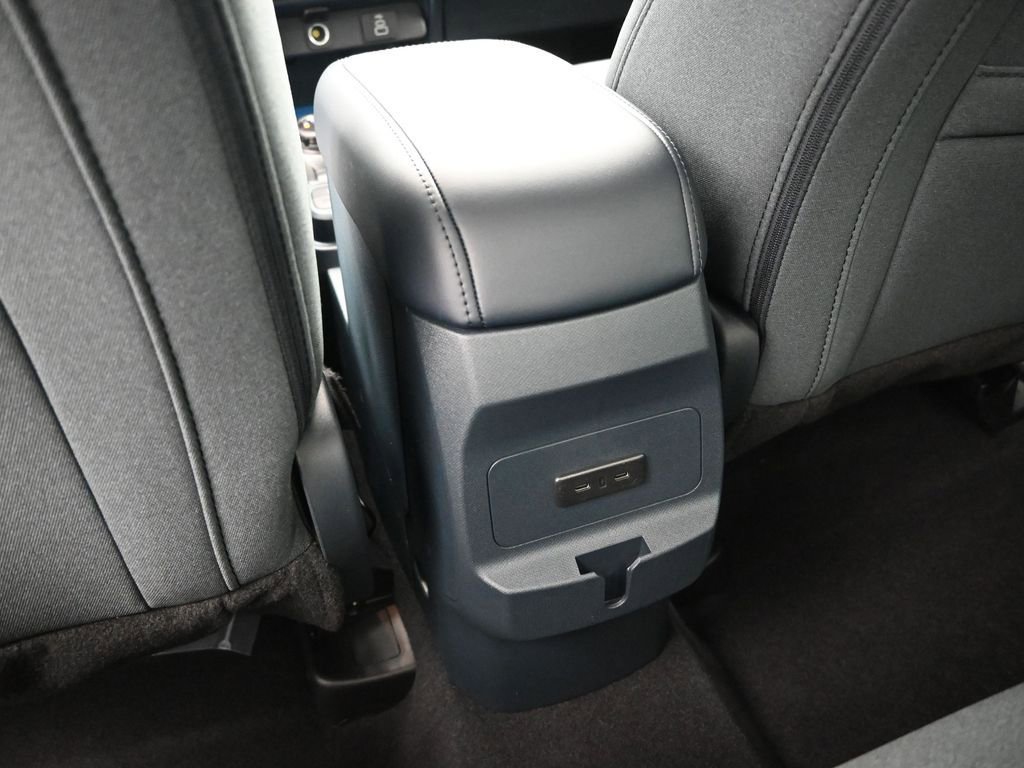 New 2026 Ford Maverick XLT image 18