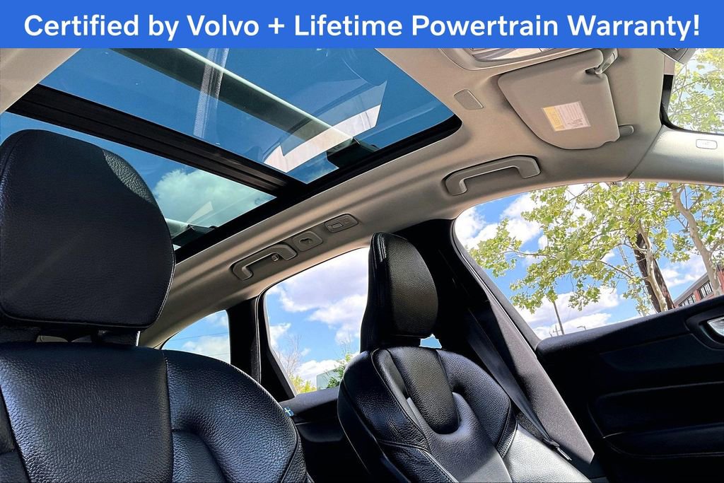 Used 2023 Volvo XC60 B5 Plus w/ Protection Package Premier image 22