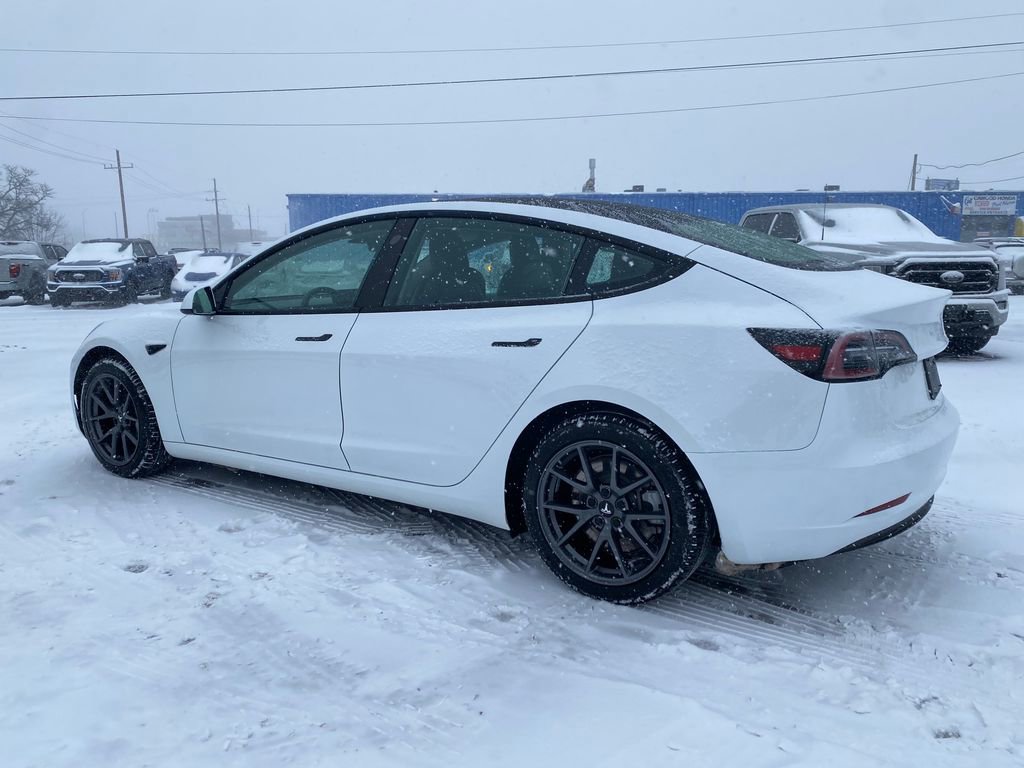 Used 2023 Tesla Model 3 Standard Range image 6
