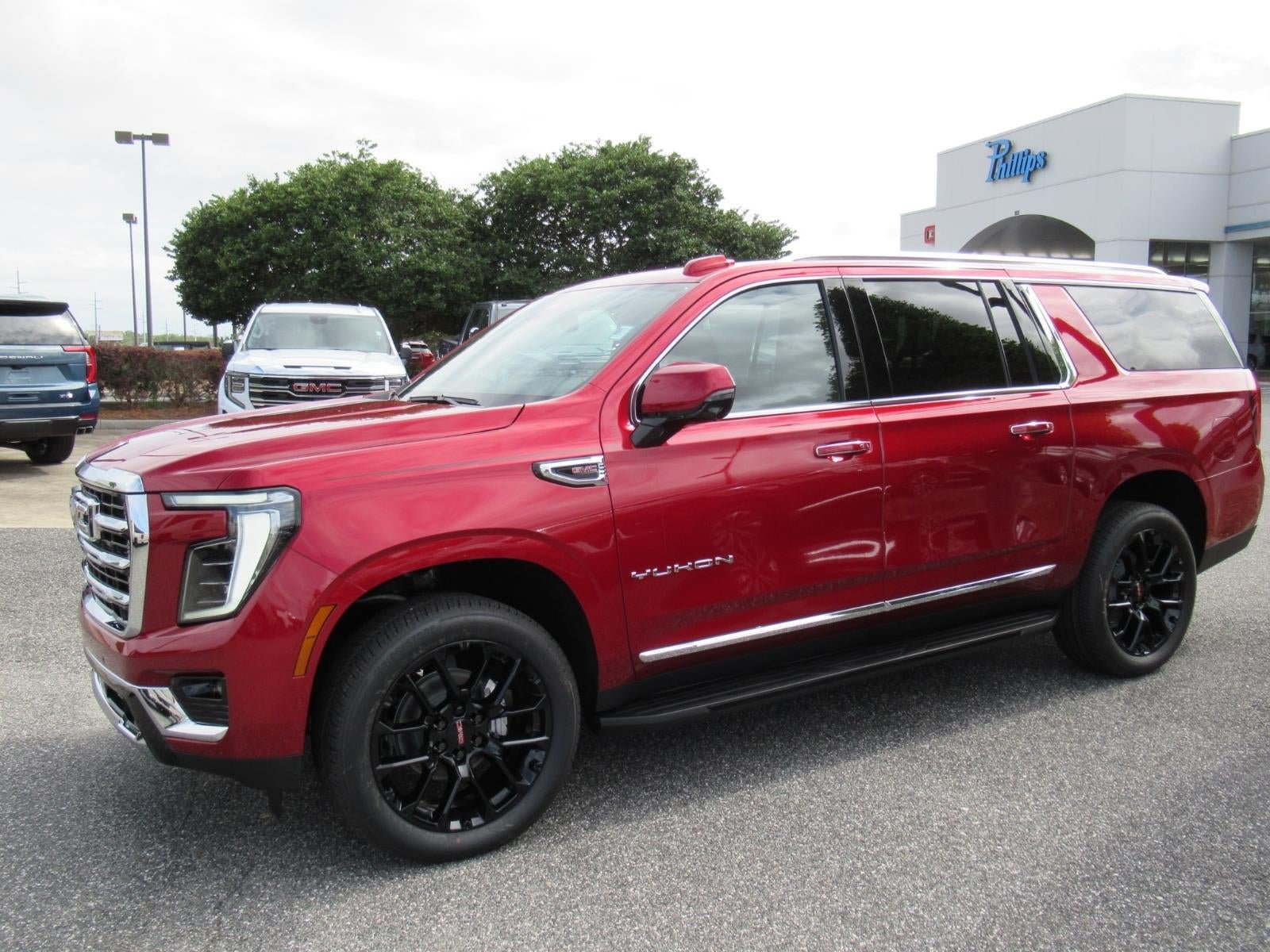 New 2026 GMC Yukon XL Elevation RWD image 4
