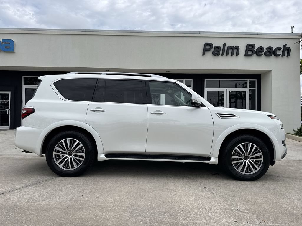 Used 2024 Nissan Armada SL w/ Captain's Chairs Package AWD/4WD image 23