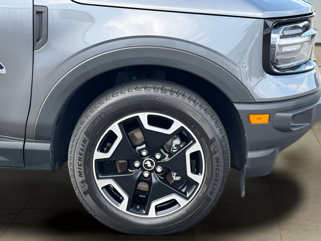 Used 2024 Ford Bronco Sport Outer Banks w/ Tech Package AWD/4WD image 45