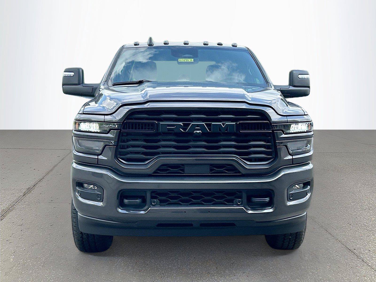 New 2026 RAM 2500 Big Horn AWD/4WD image 9