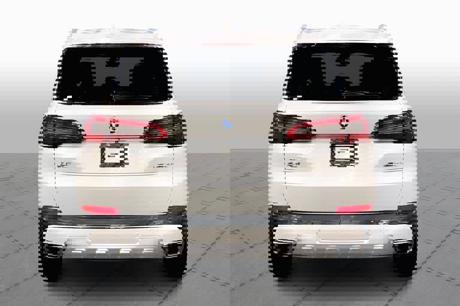 Used 2019 BMW X5 xDrive40i w/ Convenience Package image 5