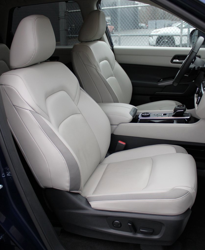 Certified 2024 Nissan Pathfinder SL image 25