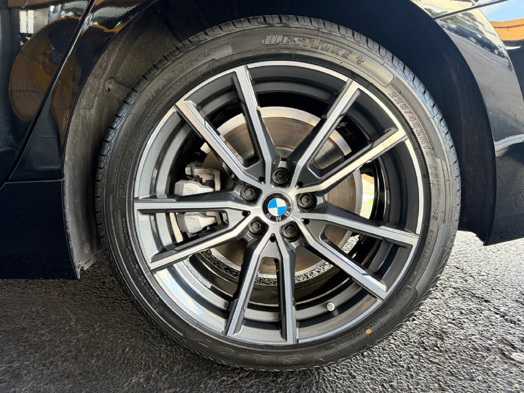 Used 2019 BMW 330i Sedan w/ Premium Package RWD image 47