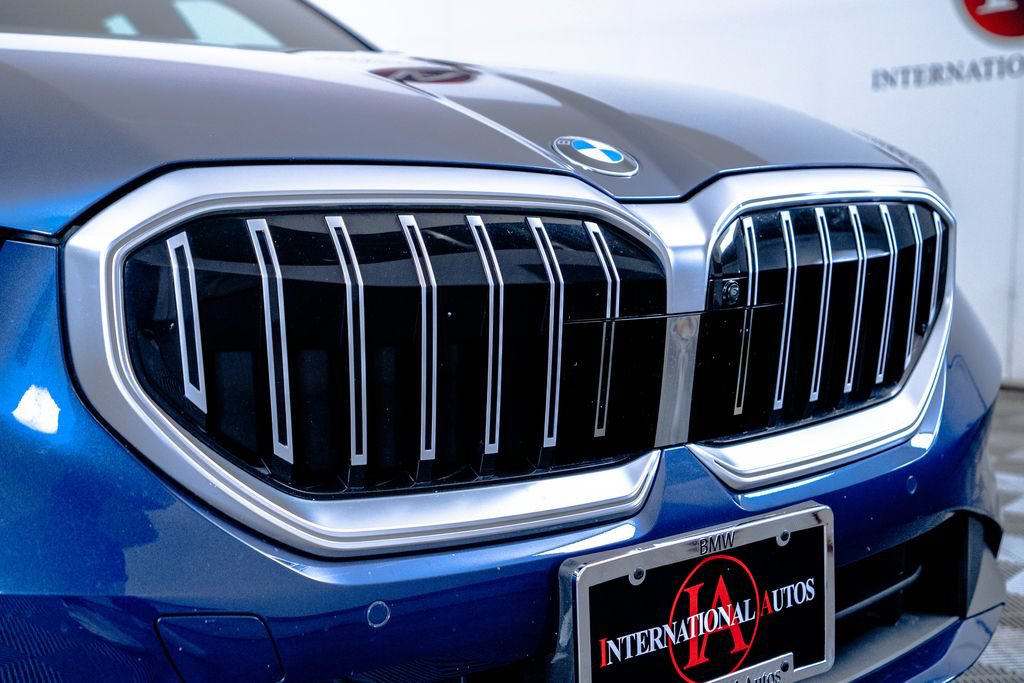Used 2025 BMW 540i xDrive AWD/4WD image 15