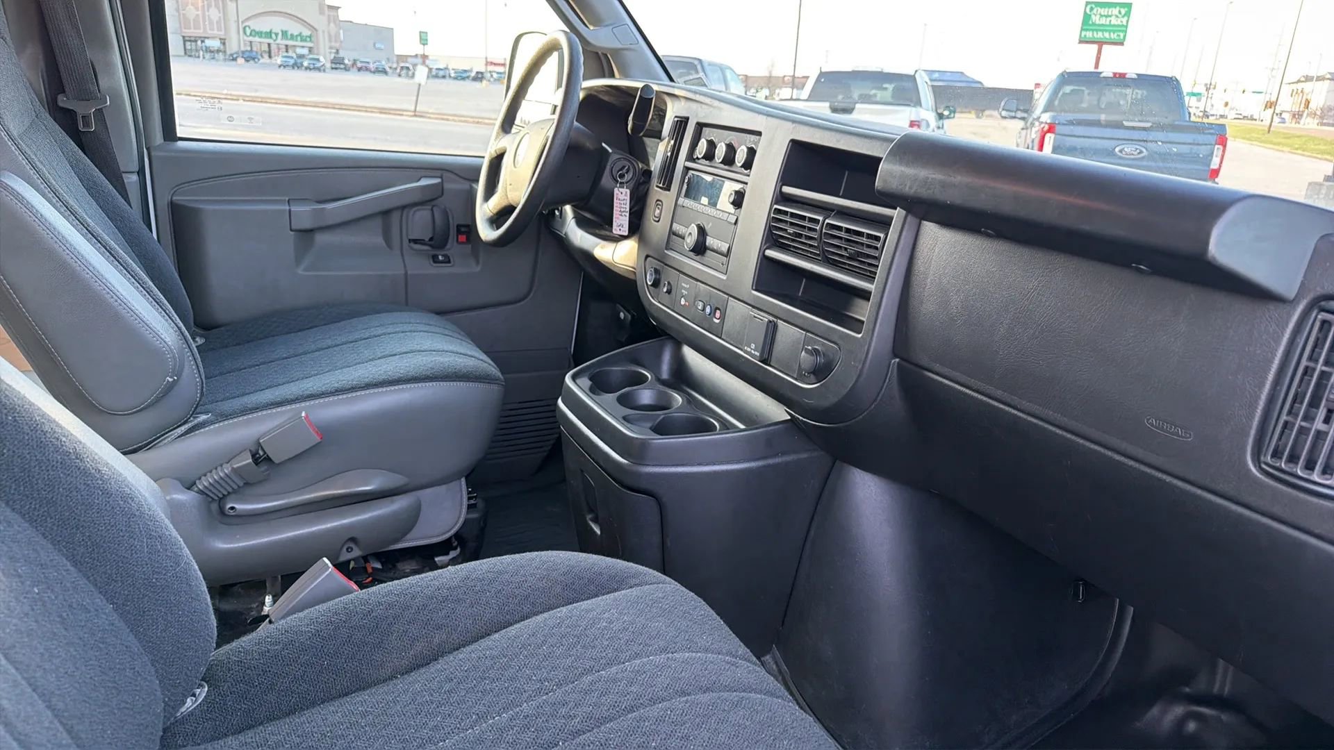 Used 2023 Chevrolet Express 2500 w/ Driver Convenience Package RWD image 62