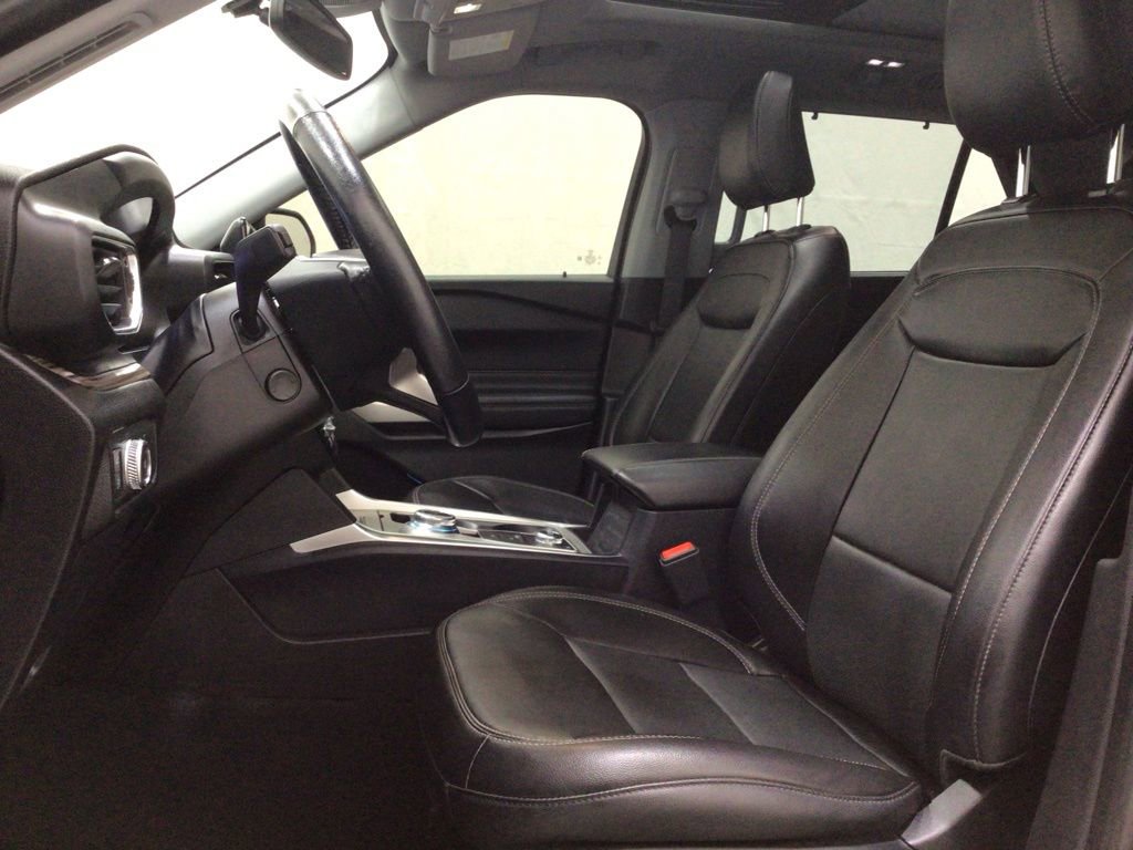 Used 2022 Ford Explorer Limited image 10