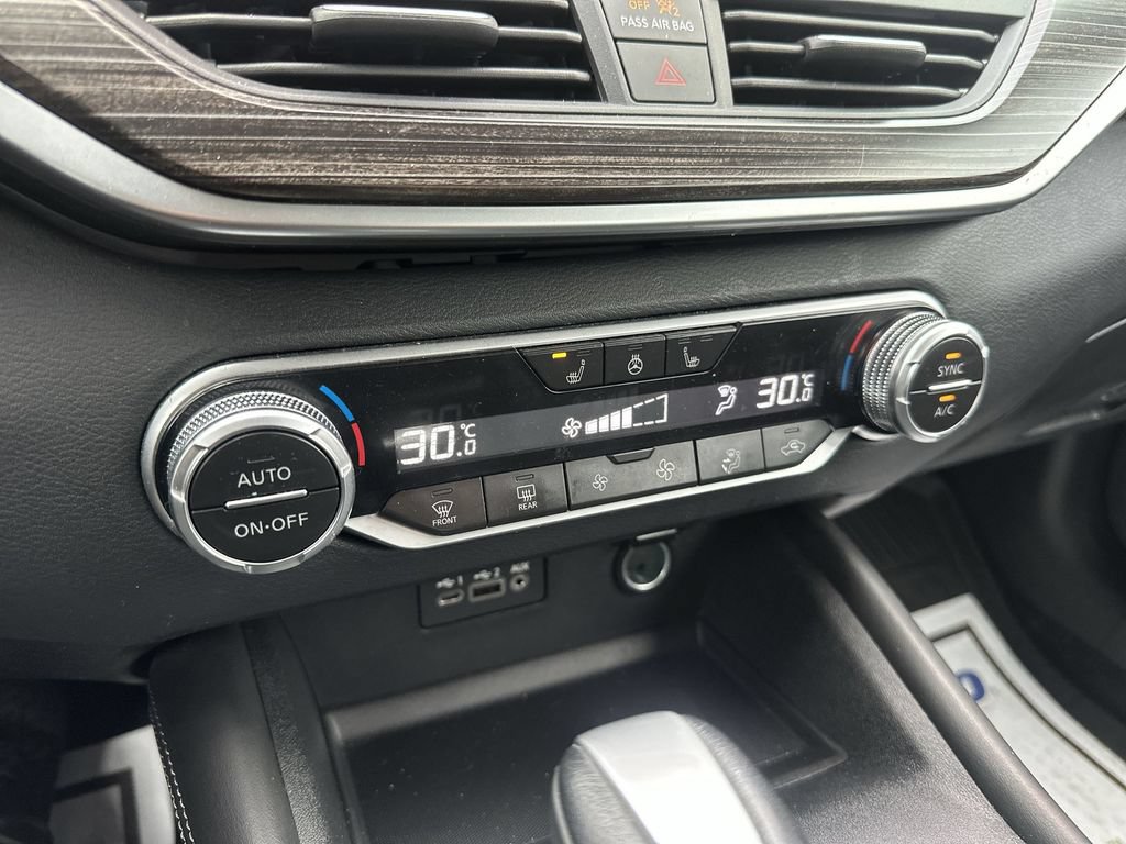 Used 2019 Nissan Altima 2.5 Platinum AWD/4WD image 19