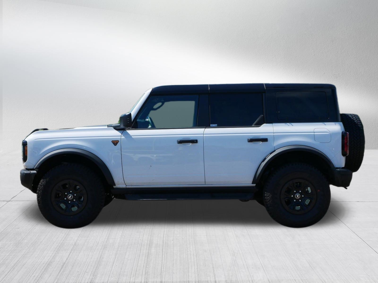 Used 2026 Ford Bronco Badlands AWD/4WD image 4