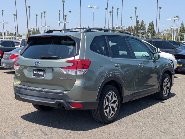 Used 2021 Subaru Forester Premium w/ Popular Package #1 AWD/4WD image 5