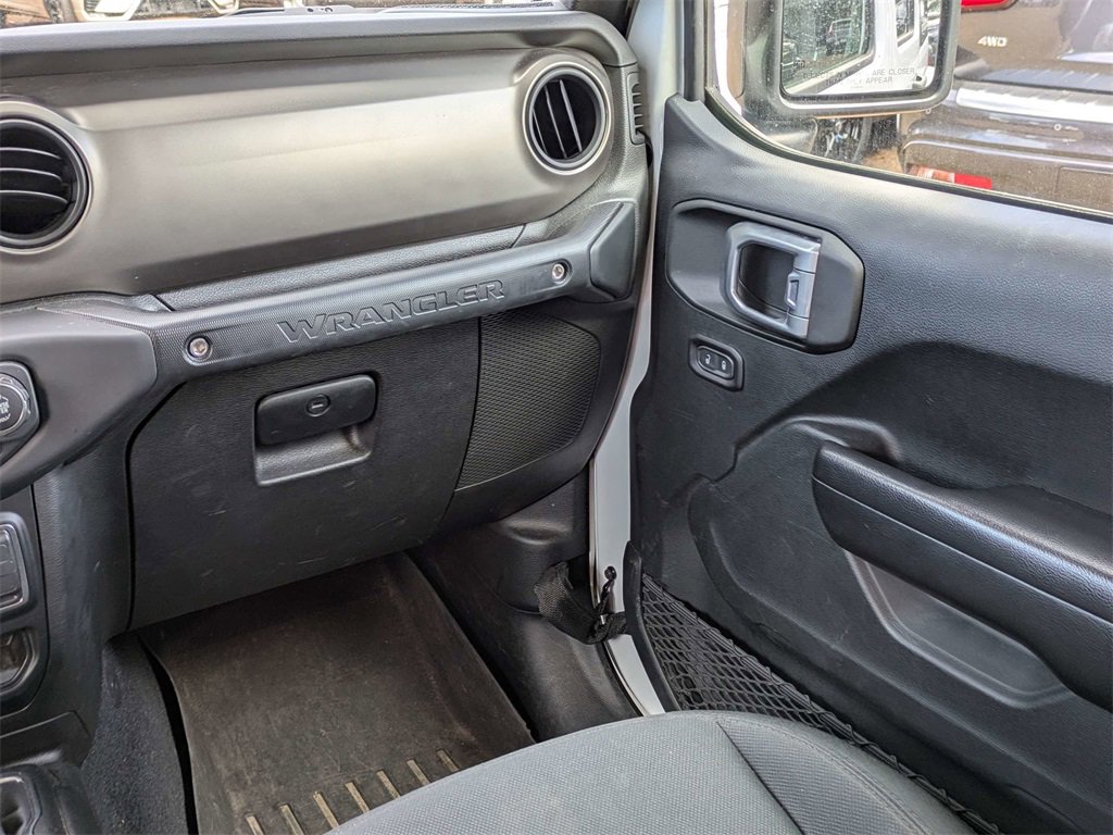 Used 2018 Jeep Wrangler Unlimited Sport S image 17